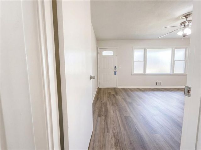 1325 Hidden Circle Drive, Sugar Hill, GA 30518