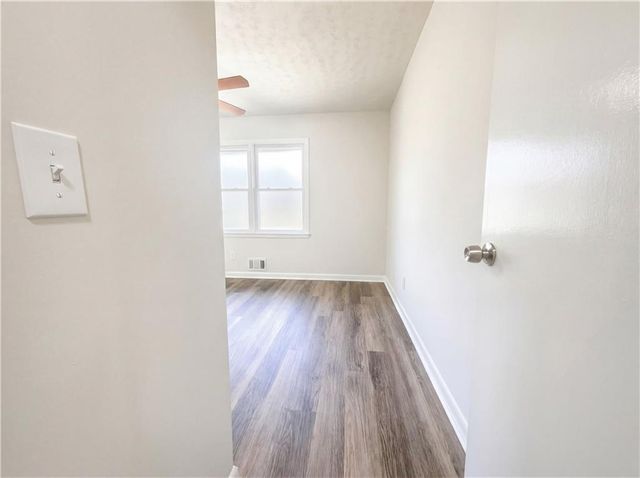 1325 Hidden Circle Drive, Sugar Hill, GA 30518