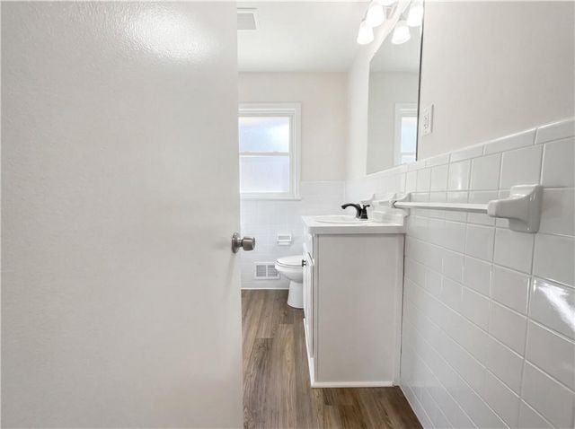 1325 Hidden Circle Drive, Sugar Hill, GA 30518