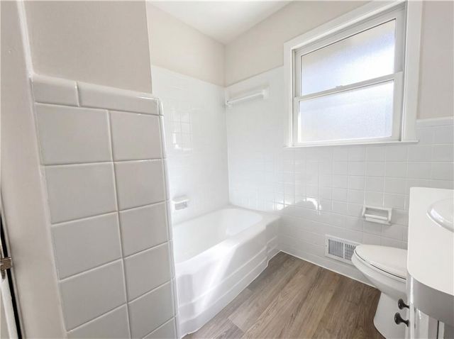 1325 Hidden Circle Drive, Sugar Hill, GA 30518