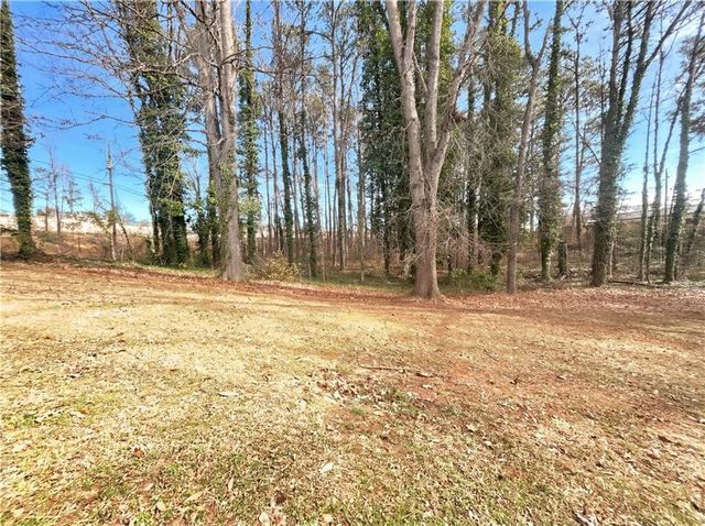 1325 Hidden Circle Drive, Sugar Hill, GA 30518