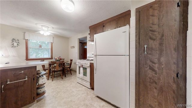 84 Kemp Avenue, Cheektowaga, NY 14225