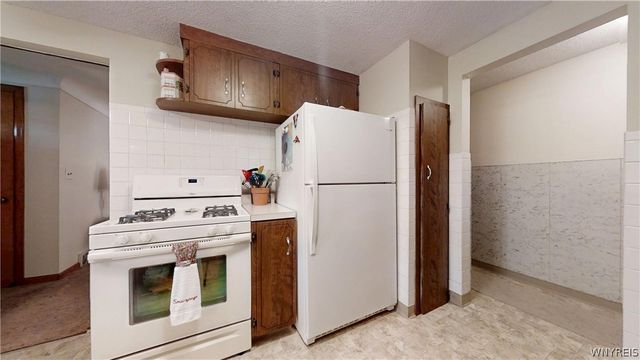 84 Kemp Avenue, Cheektowaga, NY 14225