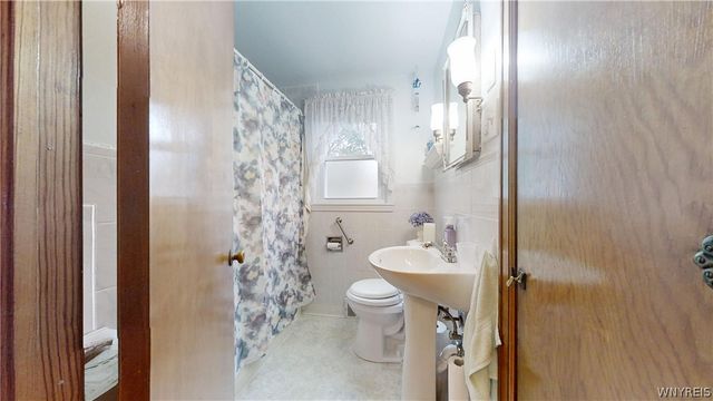 84 Kemp Avenue, Cheektowaga, NY 14225