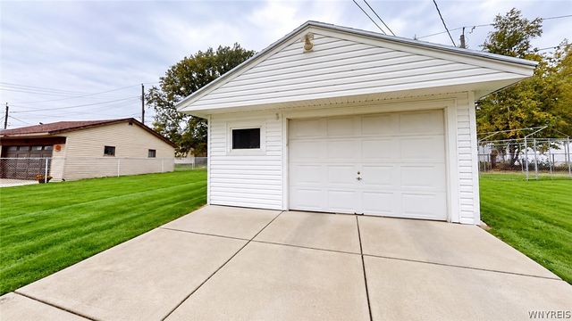 84 Kemp Avenue, Cheektowaga, NY 14225