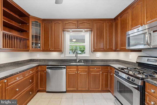 7987 DEWARD CT, Manassas, VA 20109