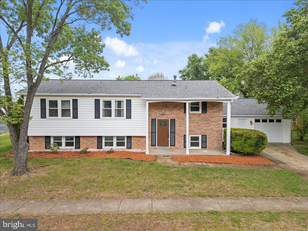 7987 DEWARD CT, Manassas, VA 20109