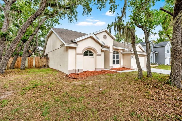 2302 LYNCREST COURT, Valrico, FL 33596