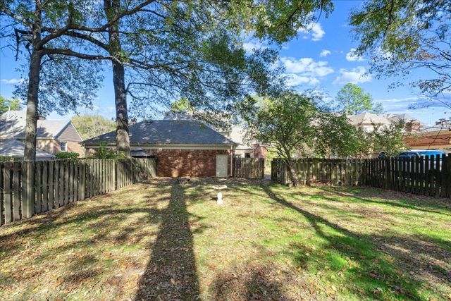 7215 PLANTATION CIR, Germantown, TN 38138