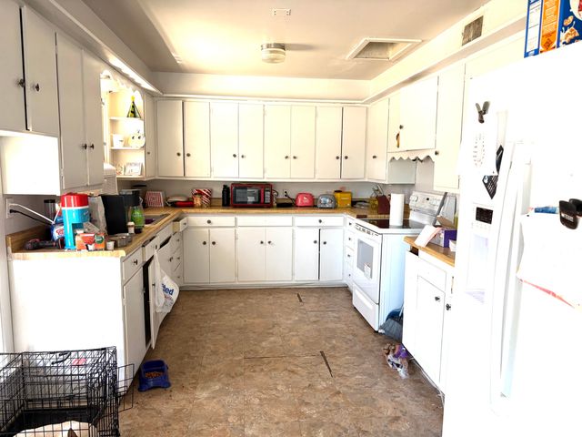 1214 E Broadway Street, Brownfield, TX 79316