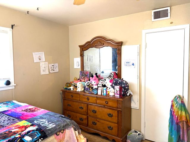 1214 E Broadway Street, Brownfield, TX 79316