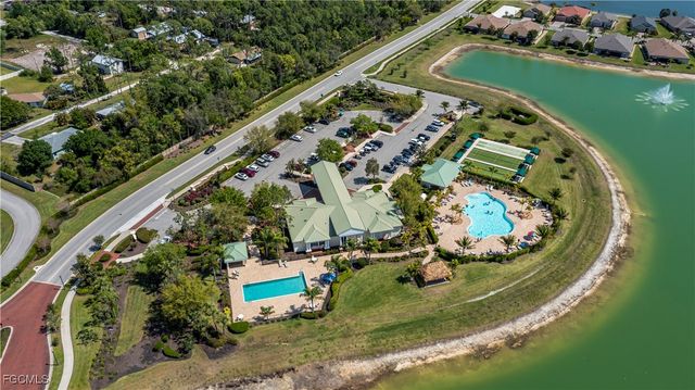 20569 Chestnut Ridge DR, North Fort Myers, FL 33917