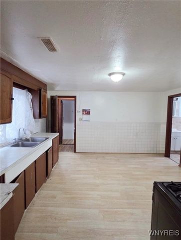 64 Sweet Avenue, Buffalo, NY 14212