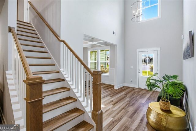 2 Whites Pond Road, Moreland, GA 30259