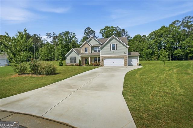 2 Whites Pond Road, Moreland, GA 30259