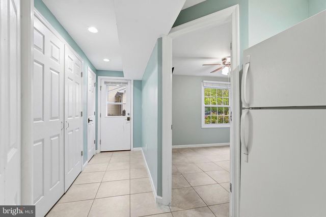 12017 WILLIAM AND MARY CIR, Woodbridge, VA 22192