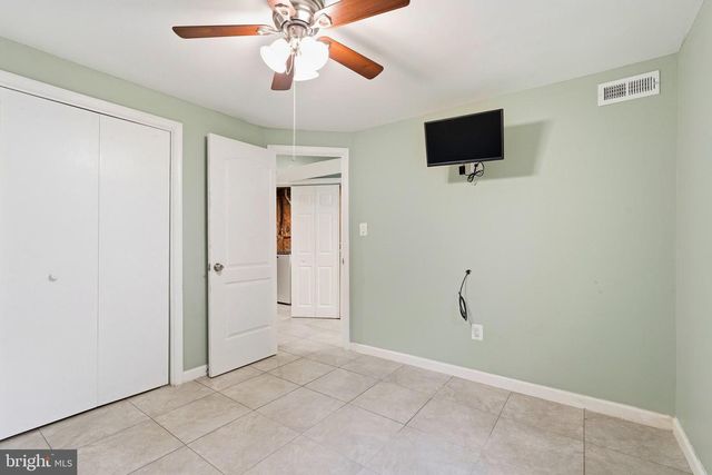 12017 WILLIAM AND MARY CIR, Woodbridge, VA 22192
