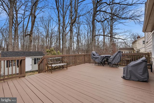 12017 WILLIAM AND MARY CIR, Woodbridge, VA 22192