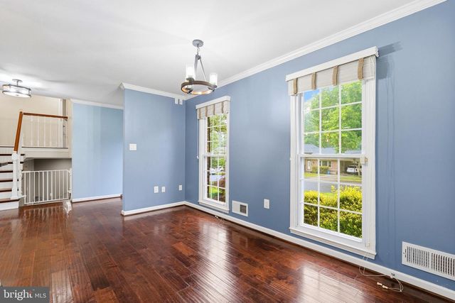 12017 WILLIAM AND MARY CIR, Woodbridge, VA 22192