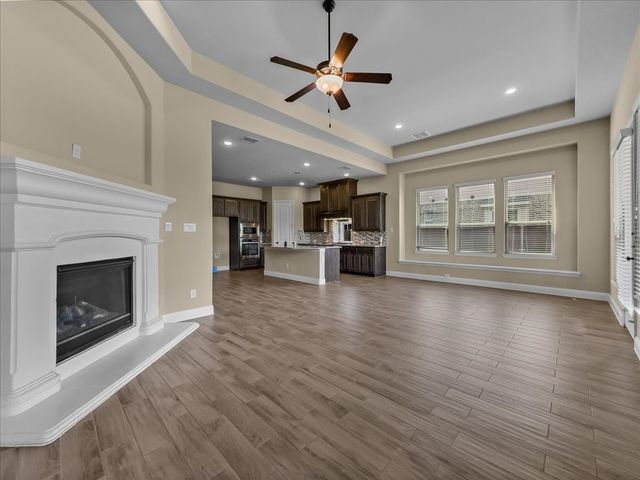 3401 Willow Brook Drive, Mansfield, TX 76063