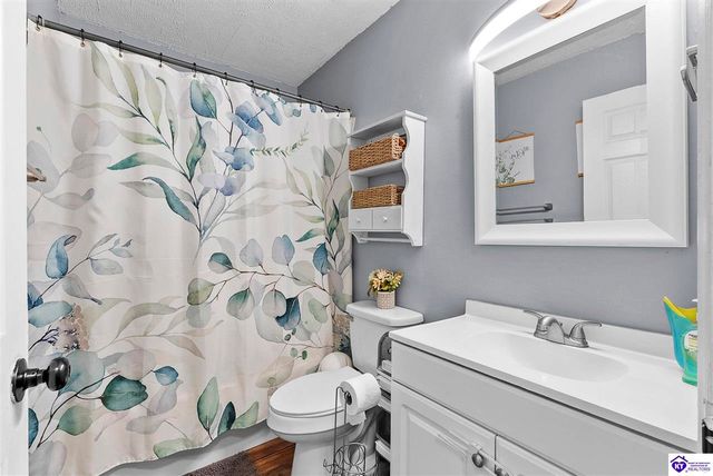 2911 Liberty Street, Radcliff, KY 40160