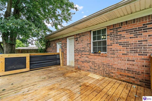 2911 Liberty Street, Radcliff, KY 40160