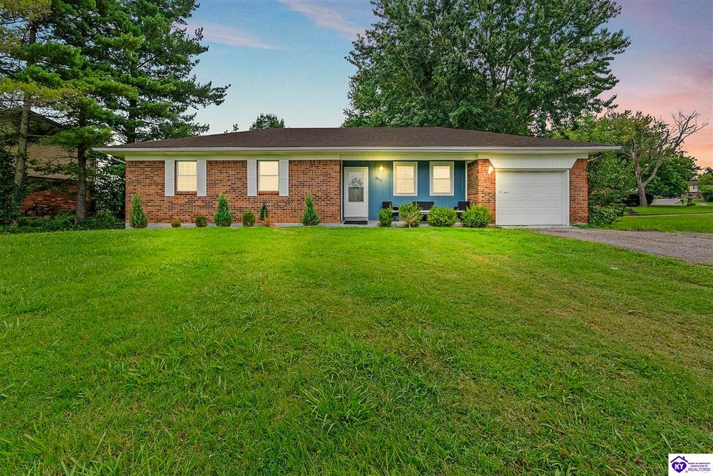 2911 Liberty Street, Radcliff, KY 40160