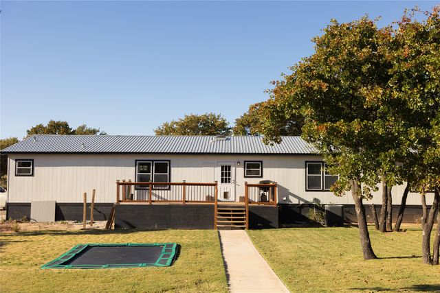 5507 Private Road 365, Hawley, TX 79525