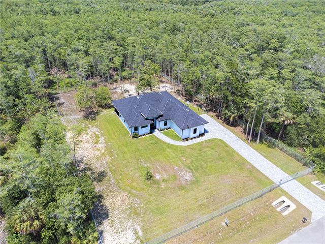 2471 64th AVE NE, Naples, FL 34120