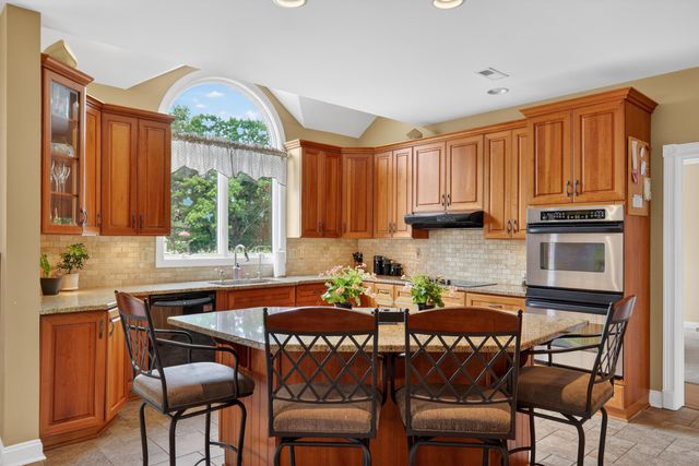 3369 SADDLE WOOD CT, Lansdale, PA 19446