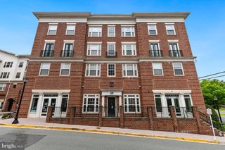 7 GRANITE PL #316, Gaithersburg, MD 20878
