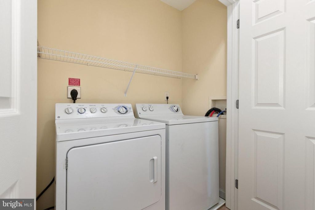 Image 28 of property listing at 7 GRANITE PL #316, Gaithersburg, MD 20878