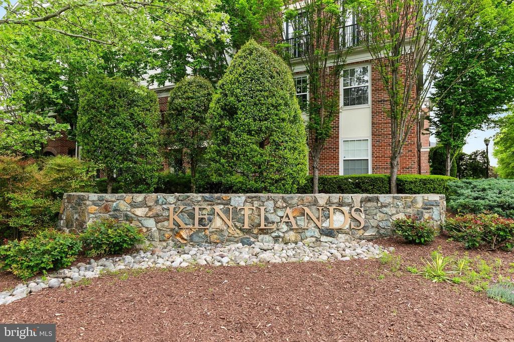 Image 52 of property listing at 7 GRANITE PL #316, Gaithersburg, MD 20878
