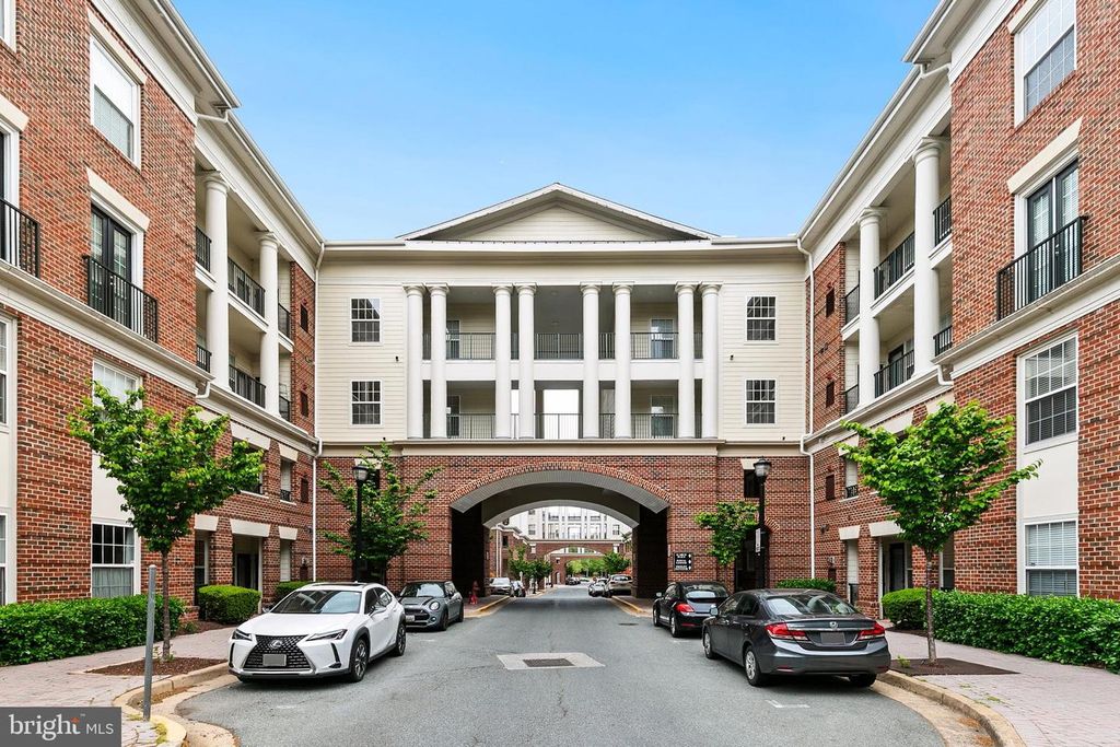 Image 55 of property listing at 7 GRANITE PL #316, Gaithersburg, MD 20878