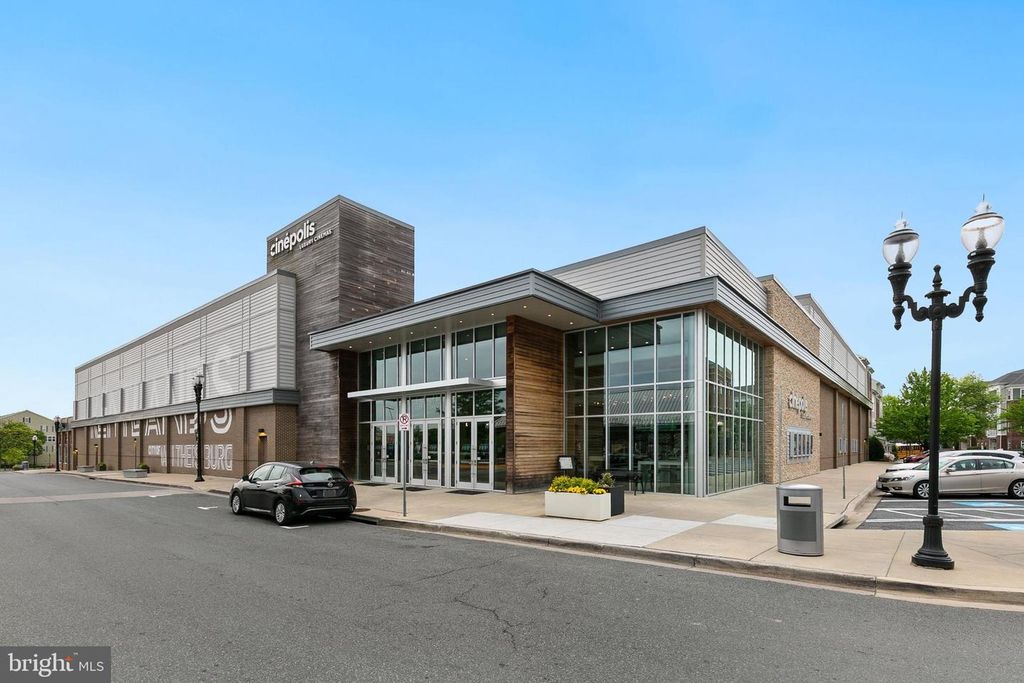 Image 60 of property listing at 7 GRANITE PL #316, Gaithersburg, MD 20878