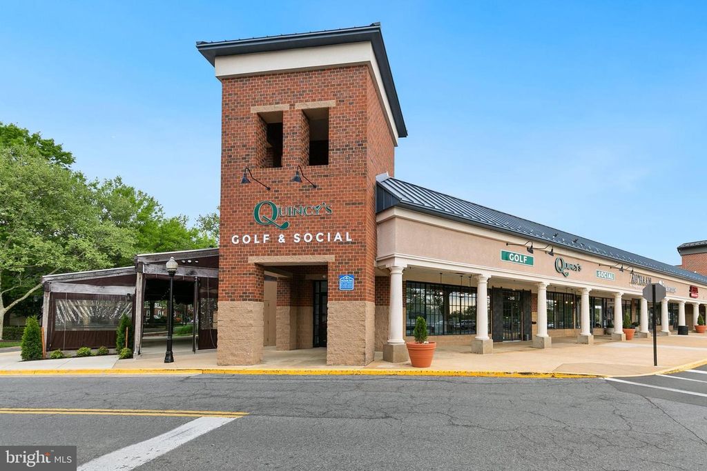 Image 73 of property listing at 7 GRANITE PL #316, Gaithersburg, MD 20878