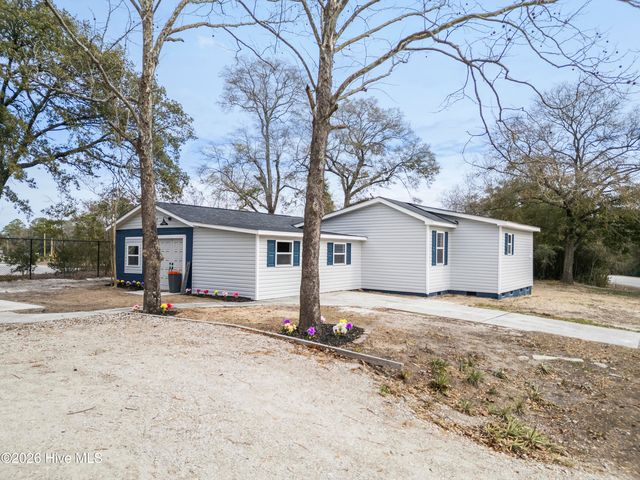 155 Bryan Road, Wilmington, NC 28412