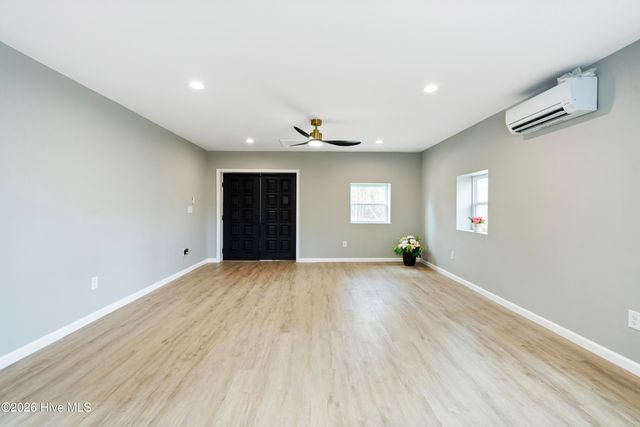 155 Bryan Road, Wilmington, NC 28412