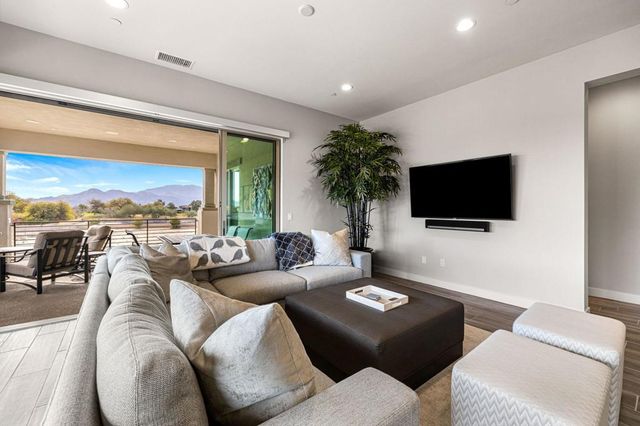 1403 Retreat Circle, Palm Desert, CA 92260