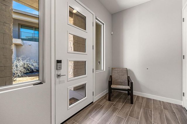 1403 Retreat Circle, Palm Desert, CA 92260