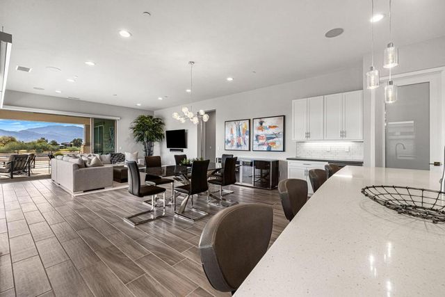 1403 Retreat Circle, Palm Desert, CA 92260