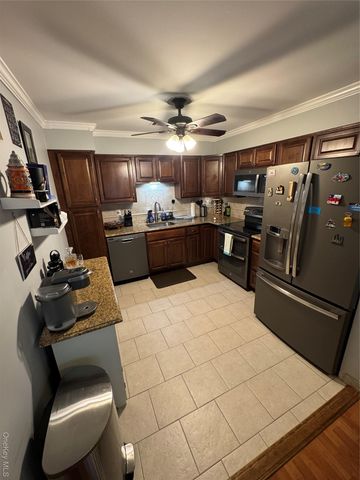 175 Main Avenue 149, Wheatley Heights, NY 11798