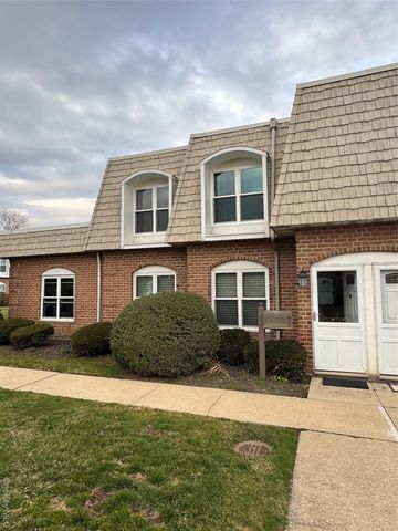 175 Main Avenue 149, Wheatley Heights, NY 11798