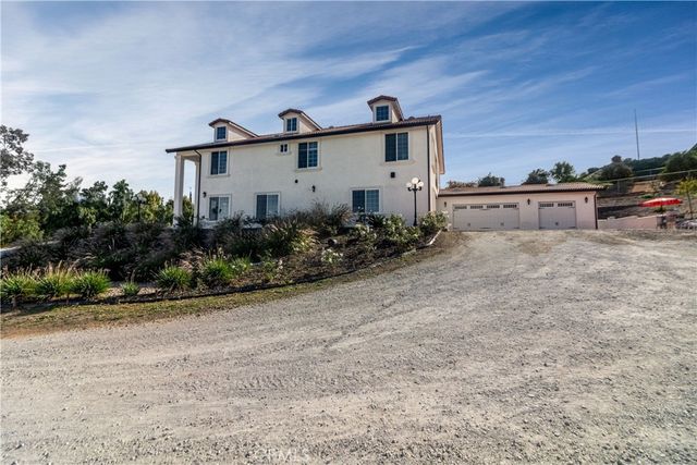 17423 Wicker Way, Riverside, CA 92504