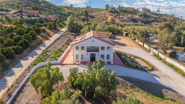 17423 Wicker Way, Riverside, CA 92504