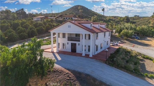 17423 Wicker Way, Riverside, CA 92504