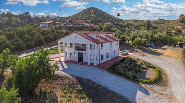 17423 Wicker Way, Riverside, CA 92504