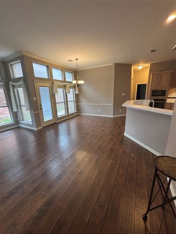 103 Arbor Creek Drive E, Euless, TX 76039