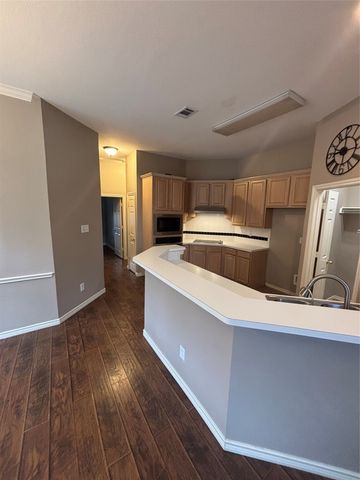 103 Arbor Creek Drive E, Euless, TX 76039