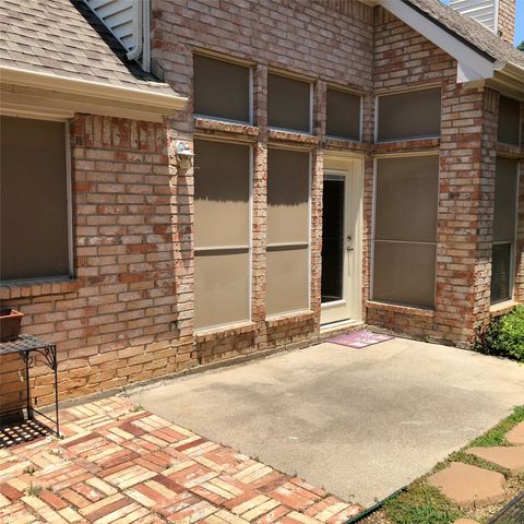 103 Arbor Creek Drive E, Euless, TX 76039
